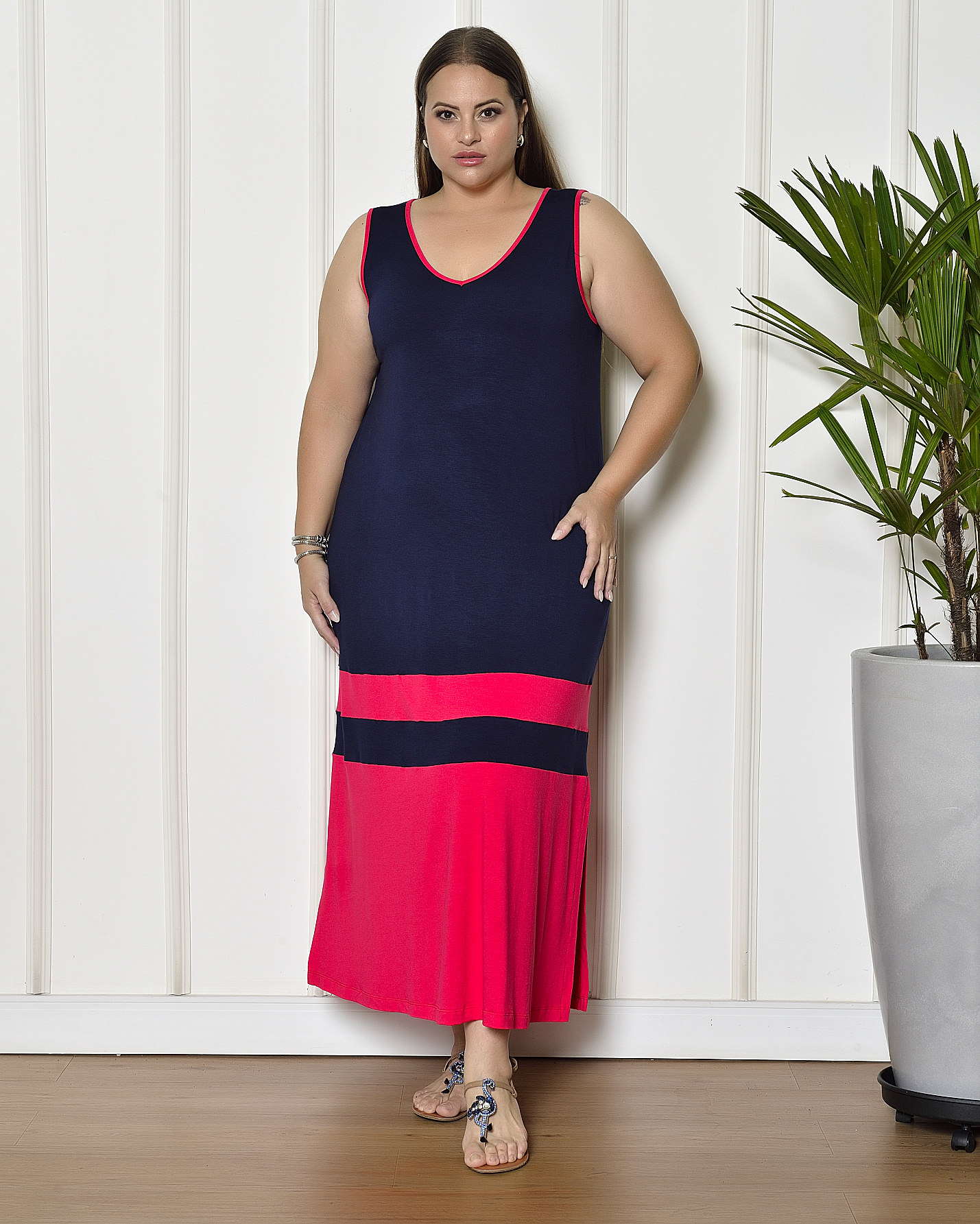 Vestido Plus Size Marinho Elegante e Confortável Mania Brasil