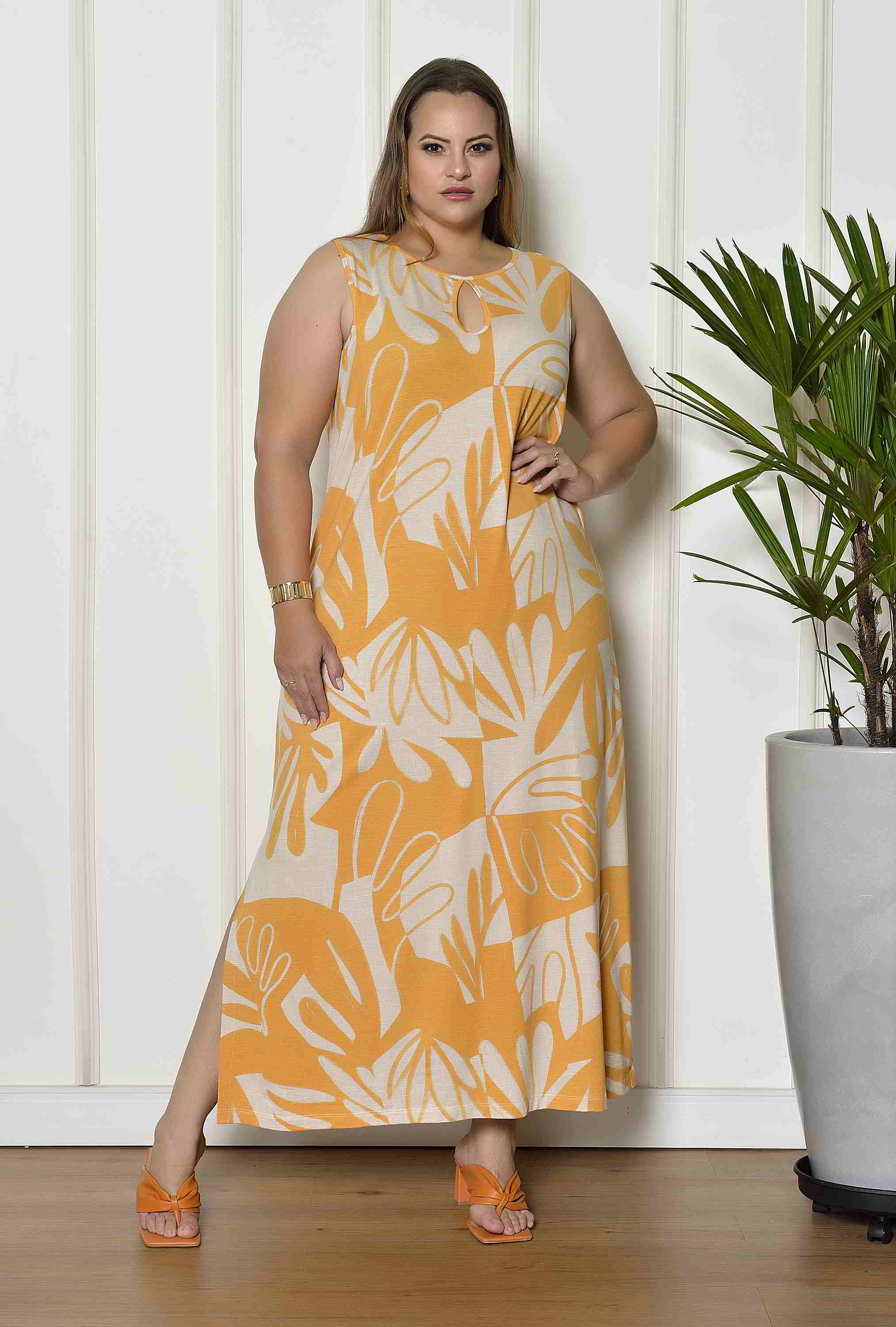 Vestido Longo Plus Size Amarelo Eva Mania Brasil