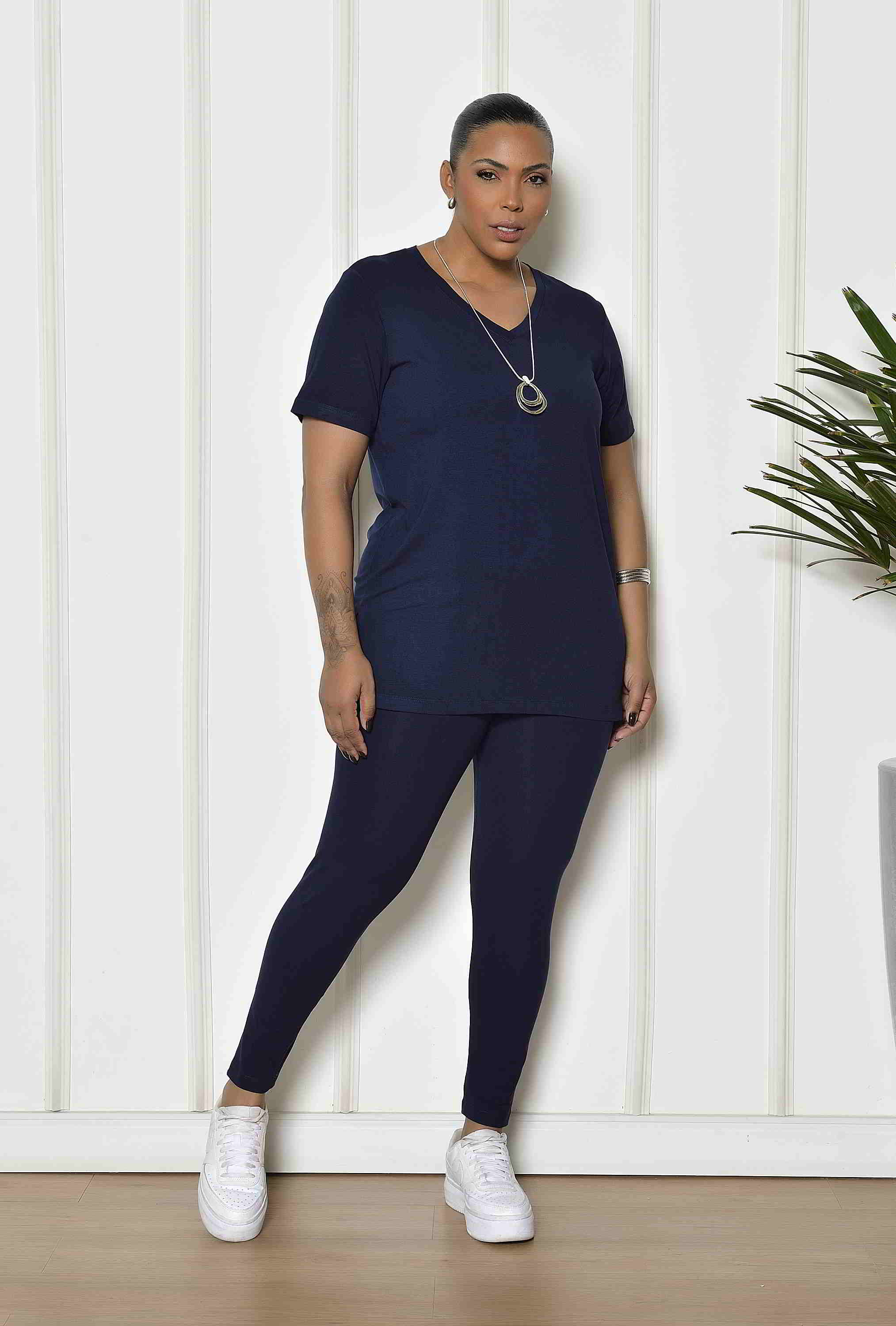Legging Plus Size Marinho Fitness | Cintura Alta | Conforto e