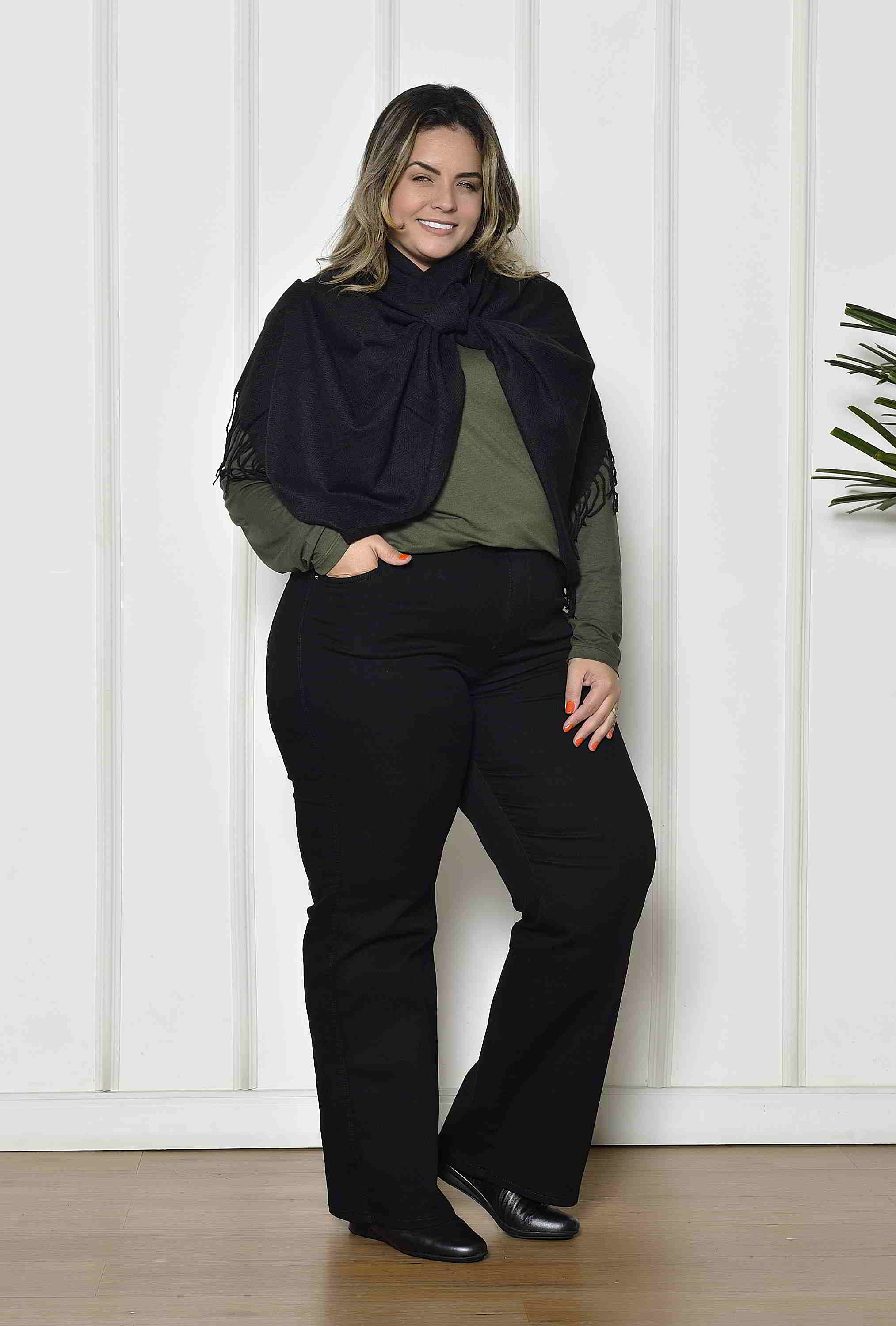 Calça Wide Leg Jeans Jasmin - Tendencia da Moda Plus | Mania Brasil